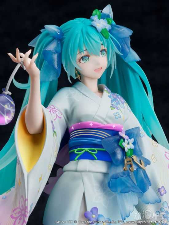 初音未来盛夏烟火手办 短打浴衣别具风情