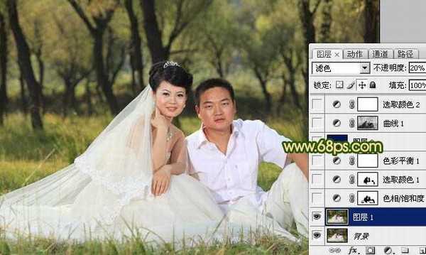 Photoshop将森林婚片调成温馨的暖色调