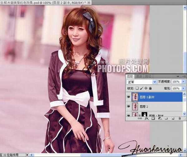 Photoshop将街道上的美女图片增加上漂亮的紫红色效果