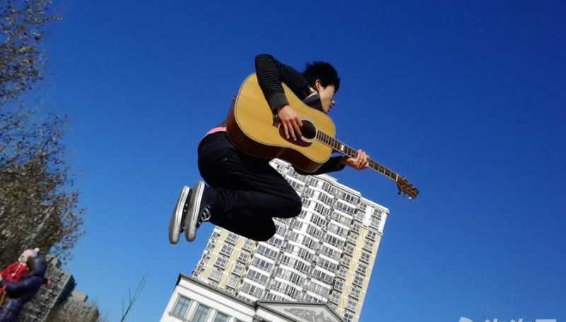 悬浮照片怎么拍摄的?悬浮照片拍摄技巧汇总